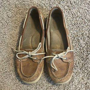 Sperry boat shoe